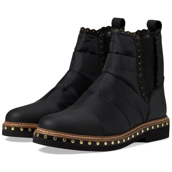 Free People Black Atlas Puffer Chelsea Boot size 37/6.5 Women’s - Picture 1 of 12